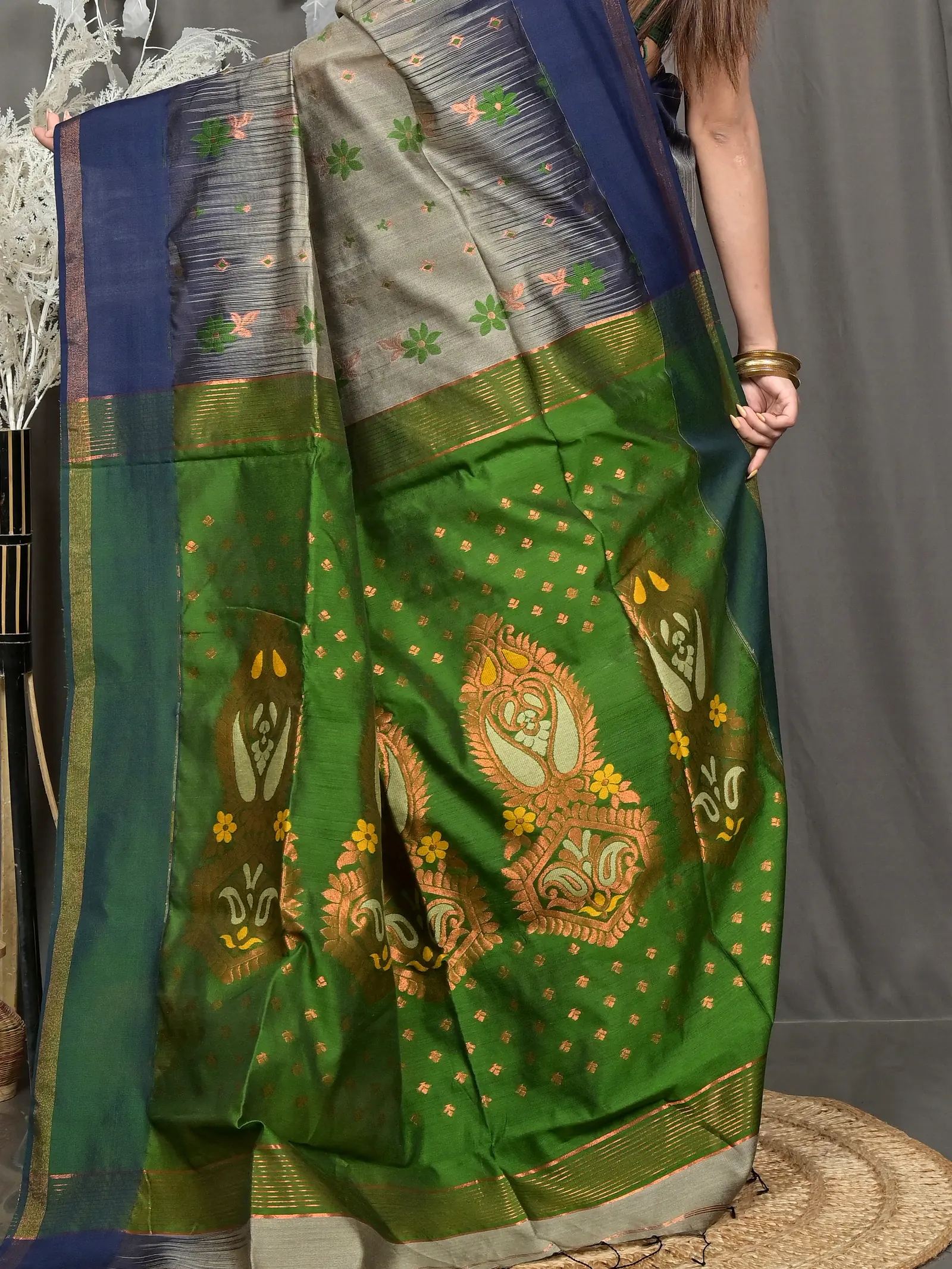 Grey Green Cotton Blend Parlkim Ikkat Jharna Saree (2289)